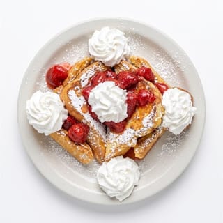 >>French Toast Combo w/Strawberries & Whipped Cream
